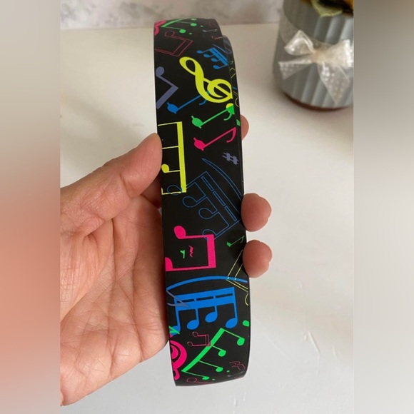 Musical Notes Belt - Picture 3 of 5